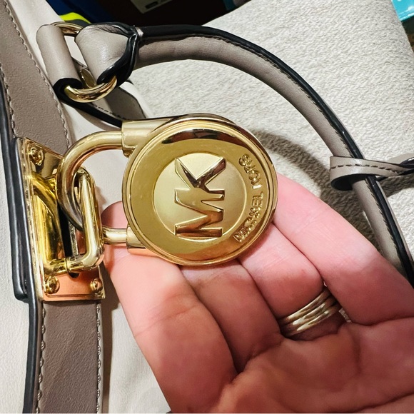 Michael kors Hamilton satchel taupe/cream - Picture 5 of 11